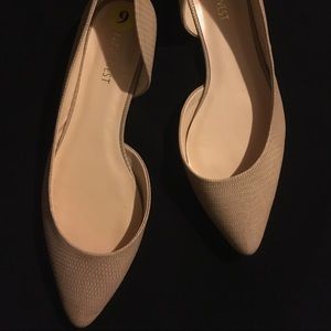 Nine West woman’s shoes size 9